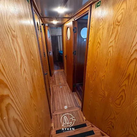 Ayken Boat Botel Marmaris